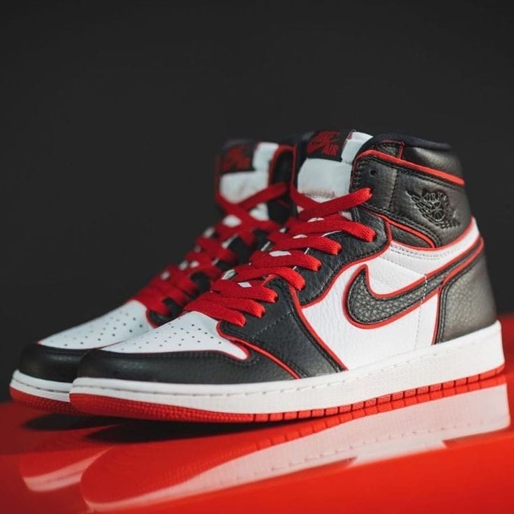 Nike Air Jordan 1 Retro “Bloodline” – Semi UA