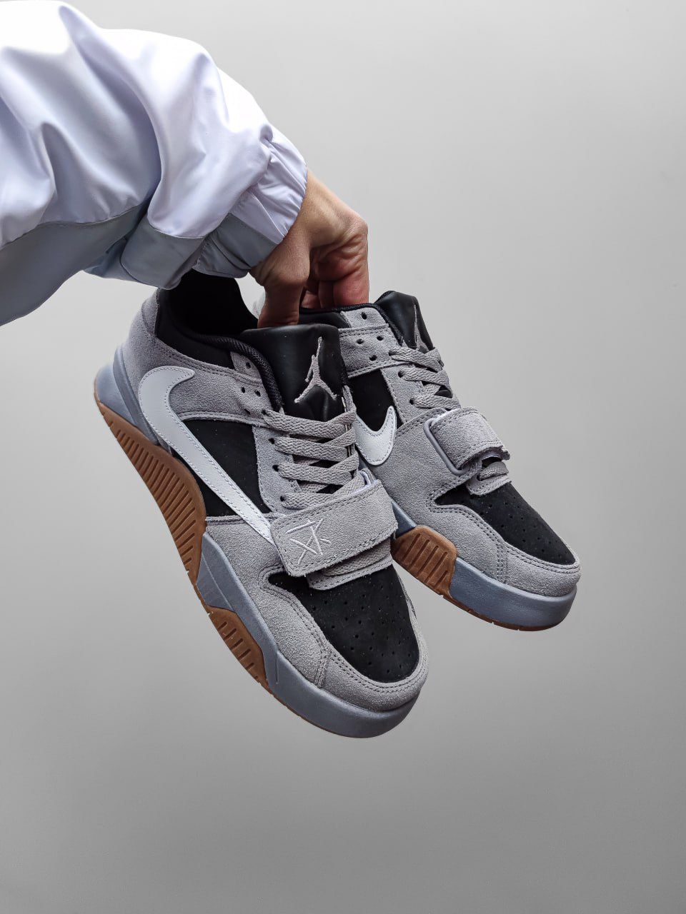 Nike Air Jumpman Jack Travis Scott – Limited Edition